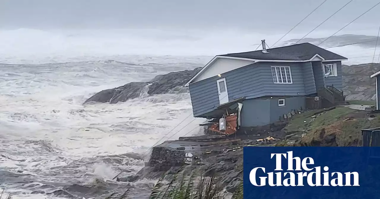 Houses washed away after storm Fiona as Canada sends in military for cleanup