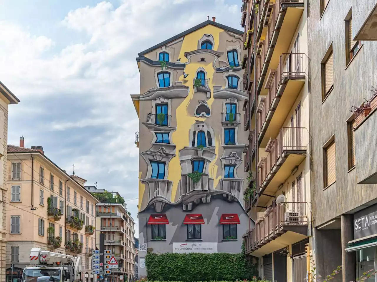 Un angolo di Barcellona a Milano con il murales di Cheone: The Vision