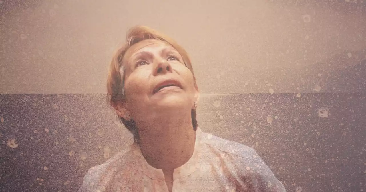 These images are how one woman tried to cope with her mother's Alzheimer's diagnosis