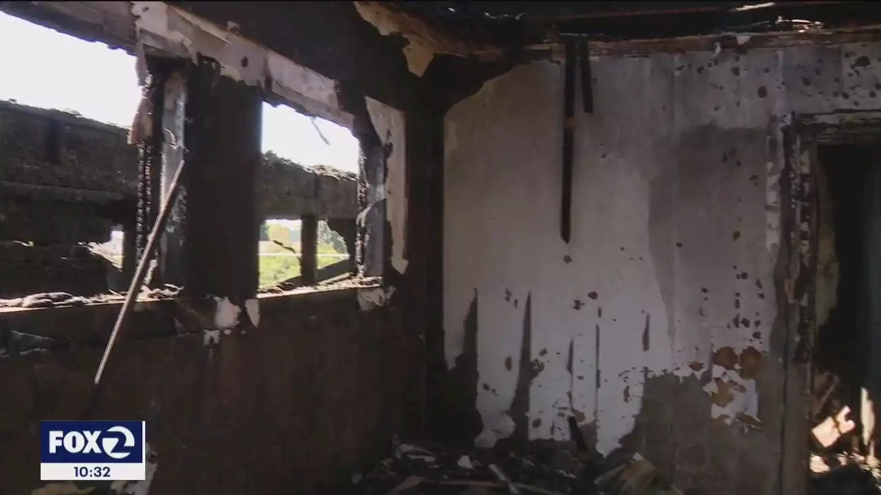 Oakland couple loses everything after home burns down in fire