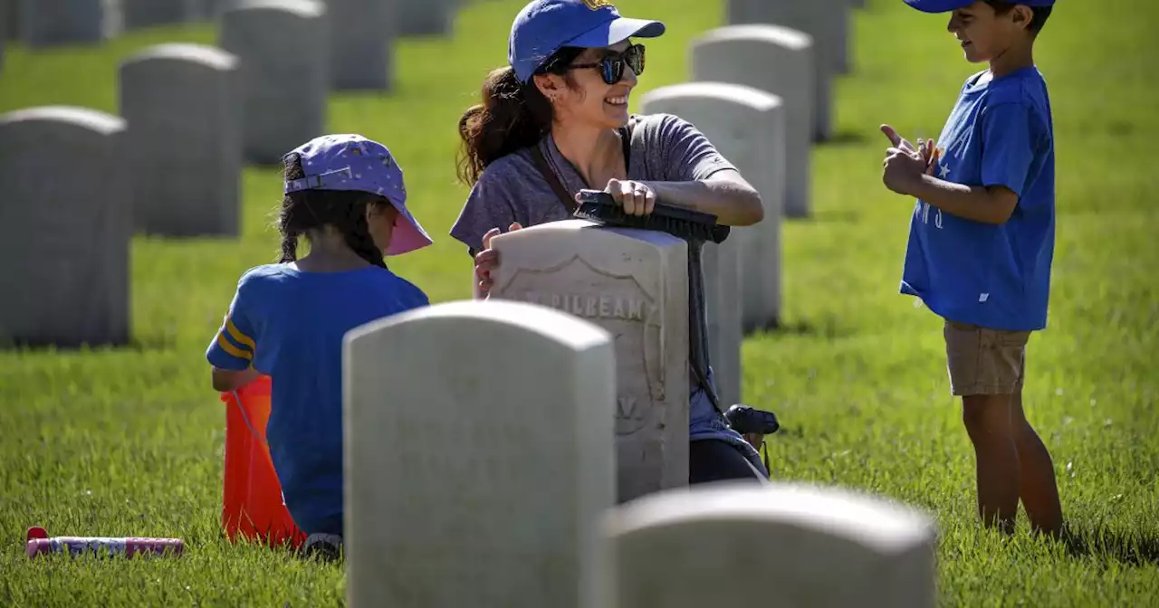 UCLA’s annual volunteer day puts a shine on veterans' headstones