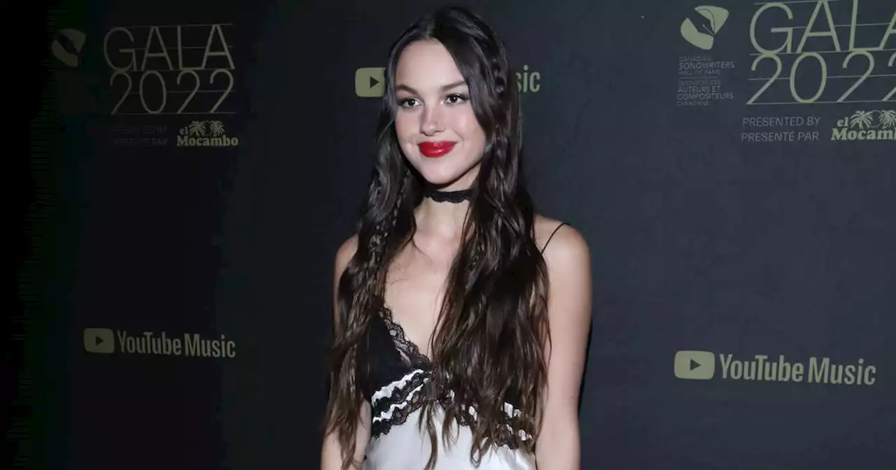 Olivia Rodrigo Posed With Alanis Morissette in a '90s-Inspired Slip Dress