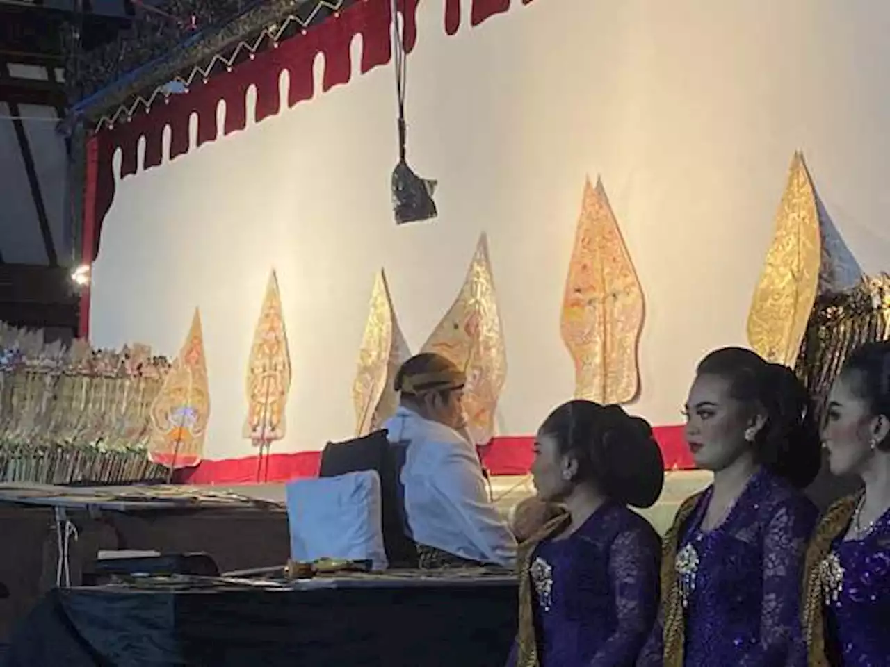 Pentas Wayang HUT Solopos di ISI Solo, Ki Anom Suroto Obati Kerinduan Penonton