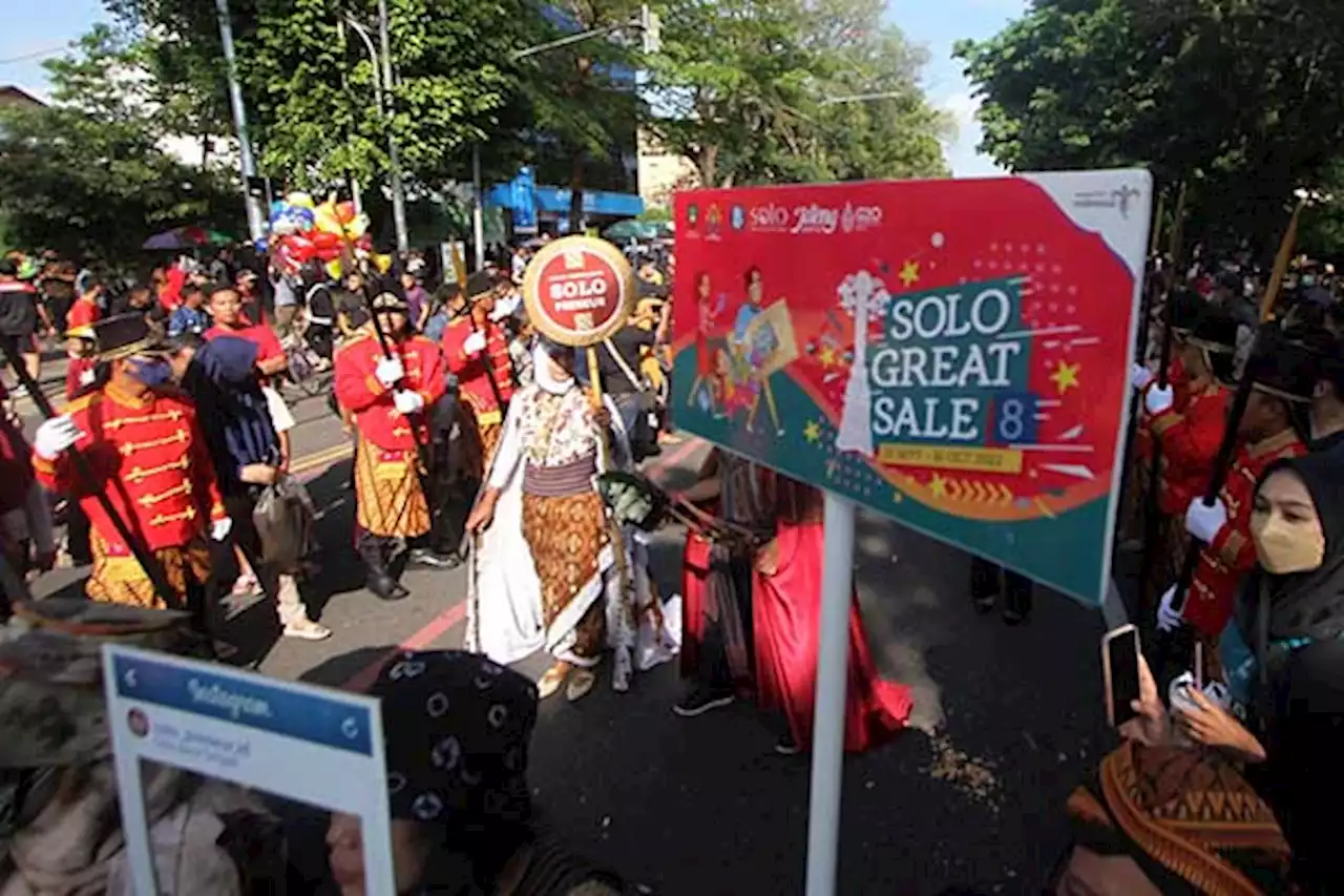 Resmi Dibuka, Begini Meriahnya Kirab Opening Ceremony SGS 2022 di CFD Solo