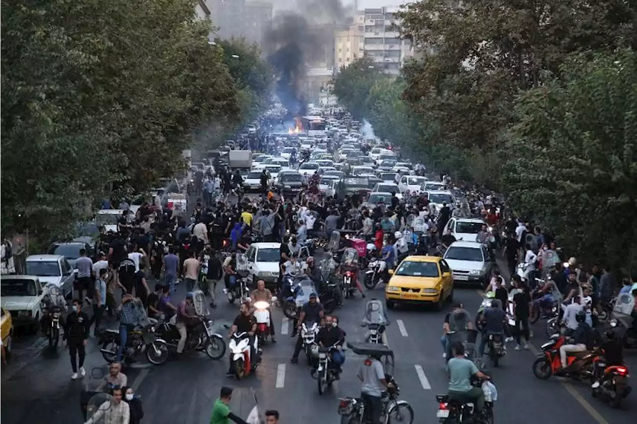 Iran summons UK and Norwegian envoys as unrest persists