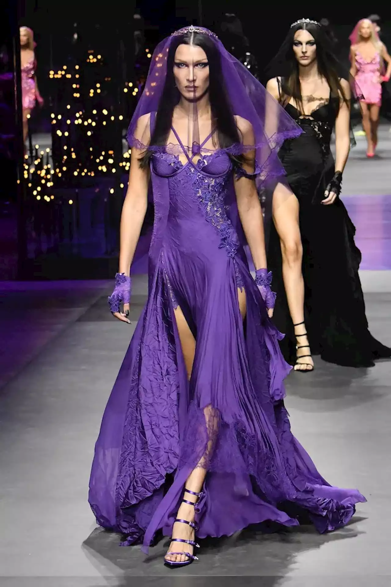 Versace Spring 2023: Goths, Brides, and Purple Rain