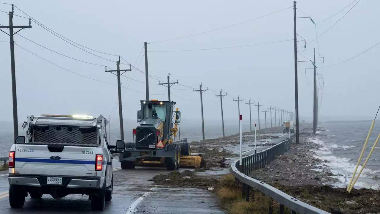 Fiona sweeps away houses, knocks out power in eastern Canada