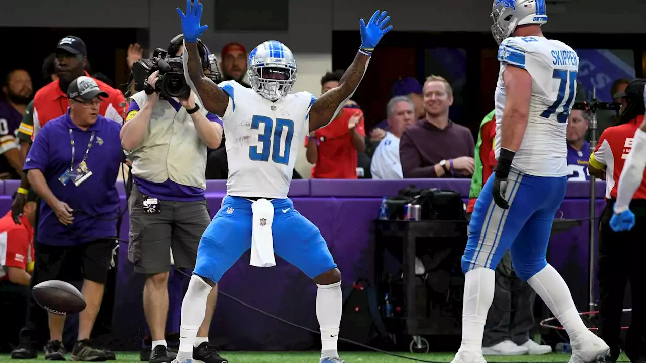 Lions RB Jamaal Williams flagged for excessive hip thrusting during TD celebration