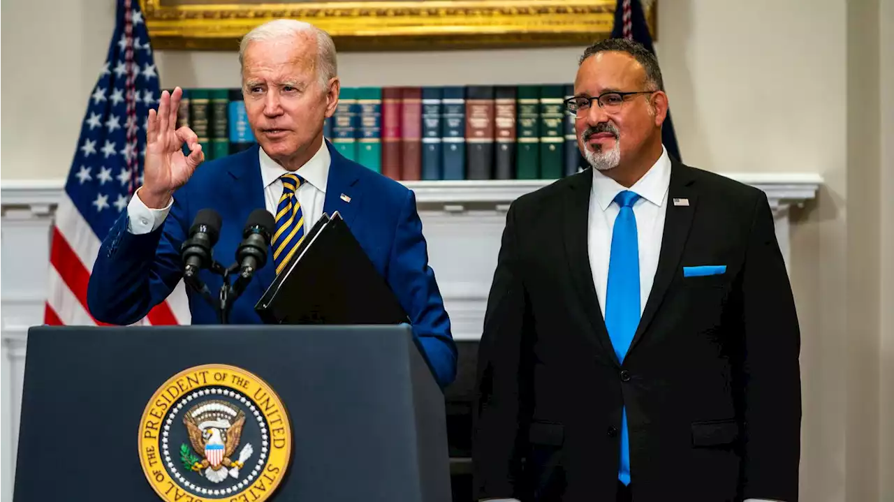 CBO: Biden's student loan forgiveness plan could cost $400 billion