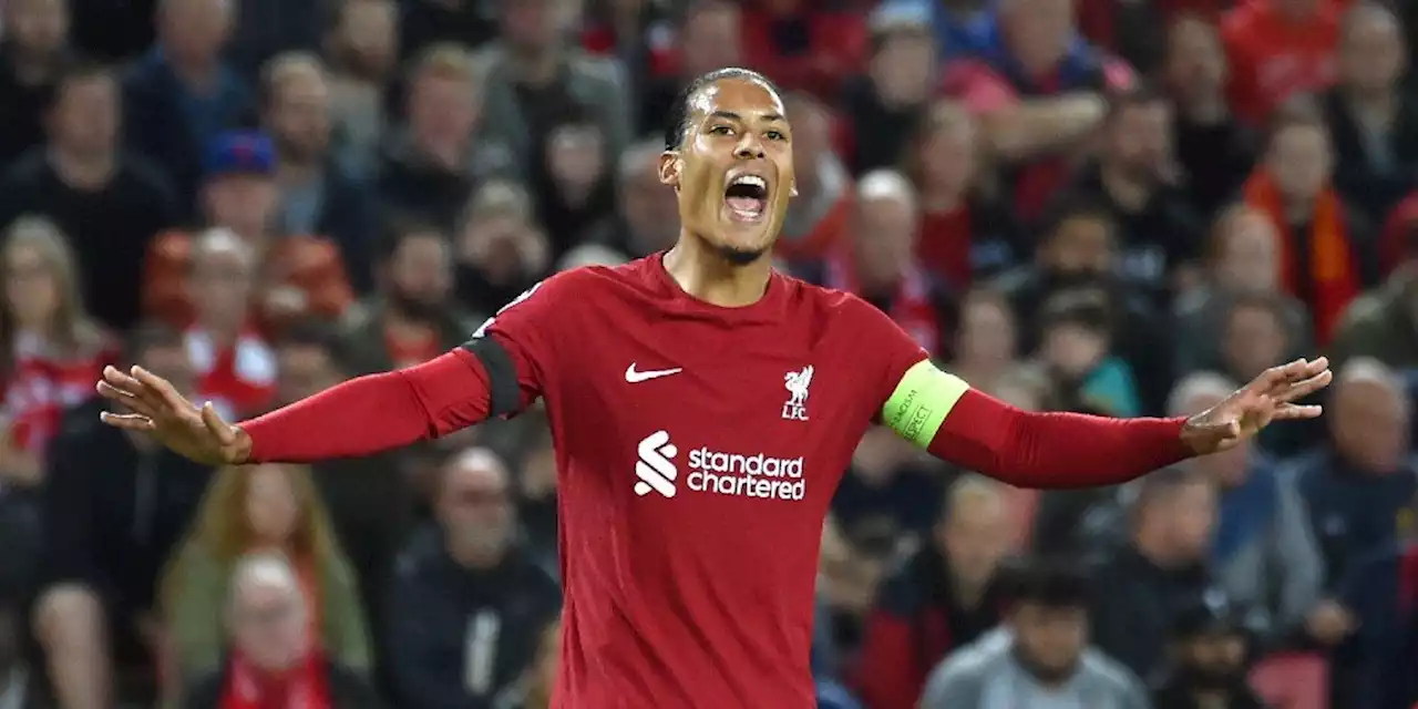 Van Dijk Kirim Pujian untuk Bek yang Sempat Tolak MU Ini - Bola.net