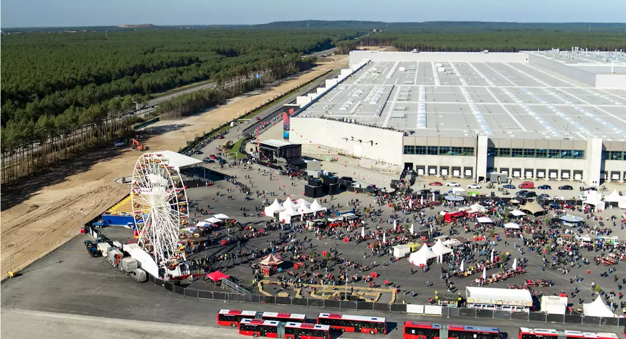 Fire At Tesla's Berlin Gigafactory Could Be The Last Nail In The Coffin For Musk's German Expansion Plans | Carscoops