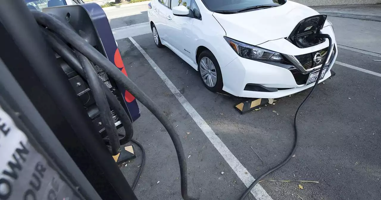 Editorial: Gov. Pritzker, don’t follow California in banning gas-powered car sales