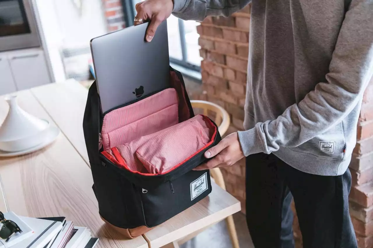 The best MacBook Pro bags | Digital Trends