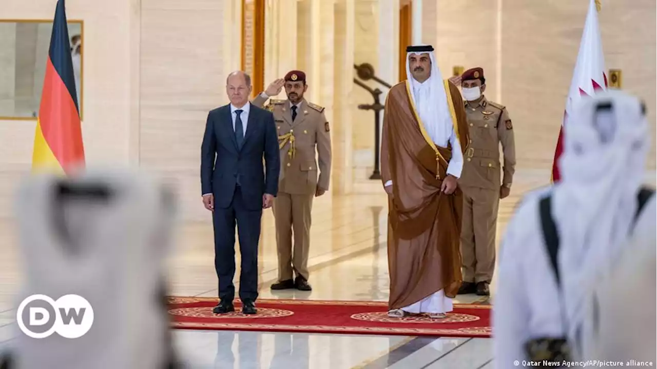 باتفاقيات على تزويد ألمانيا بالغاز.. شولتس ينهي جولته من قطر | DW | 25.09.2022