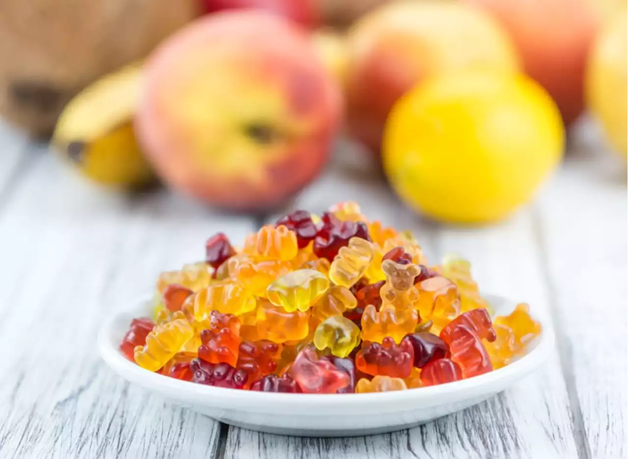 10 Healthy Fruit Snacks Your Kids (and You) Will Love