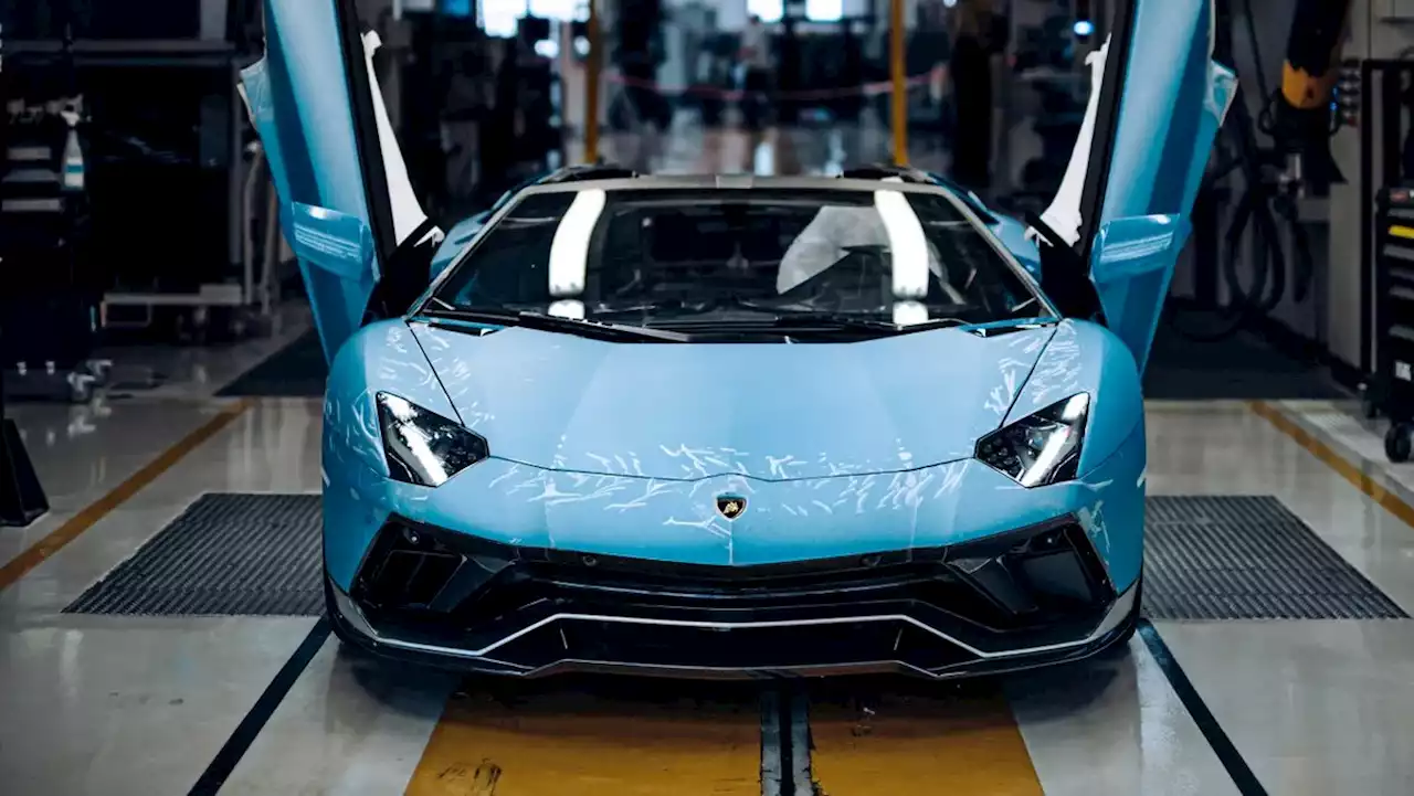 Lamborghini Aventador production ends after 11 years | Evo