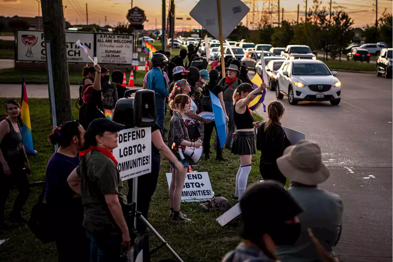 Protesters bring guns and insults to drag bingo at a Katy church