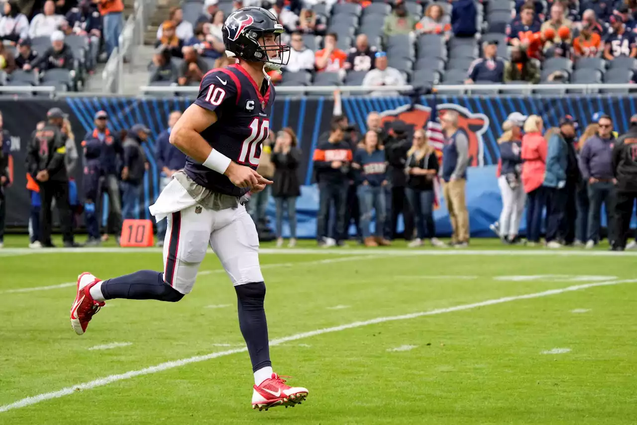 Texans' Week 3 turning point: Davis Mills' costly interception sets up Bears' win