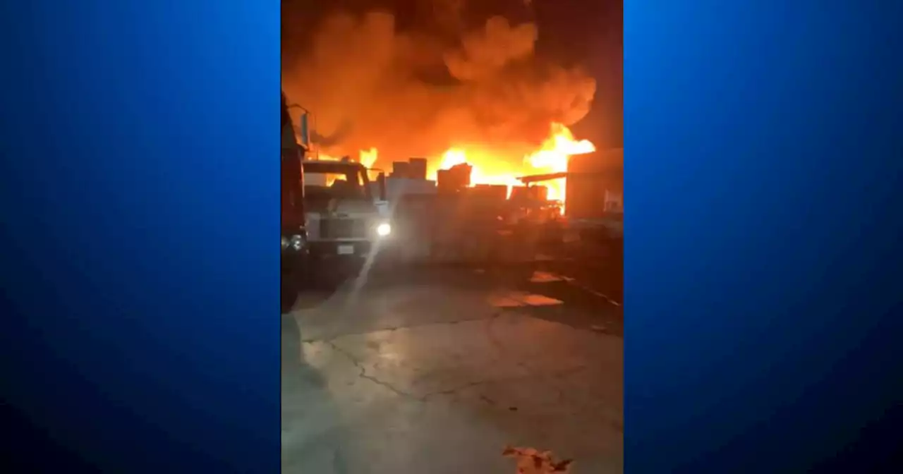 Oakland firefighters battle 3-alarm pallet fire at warehouse Saturday night