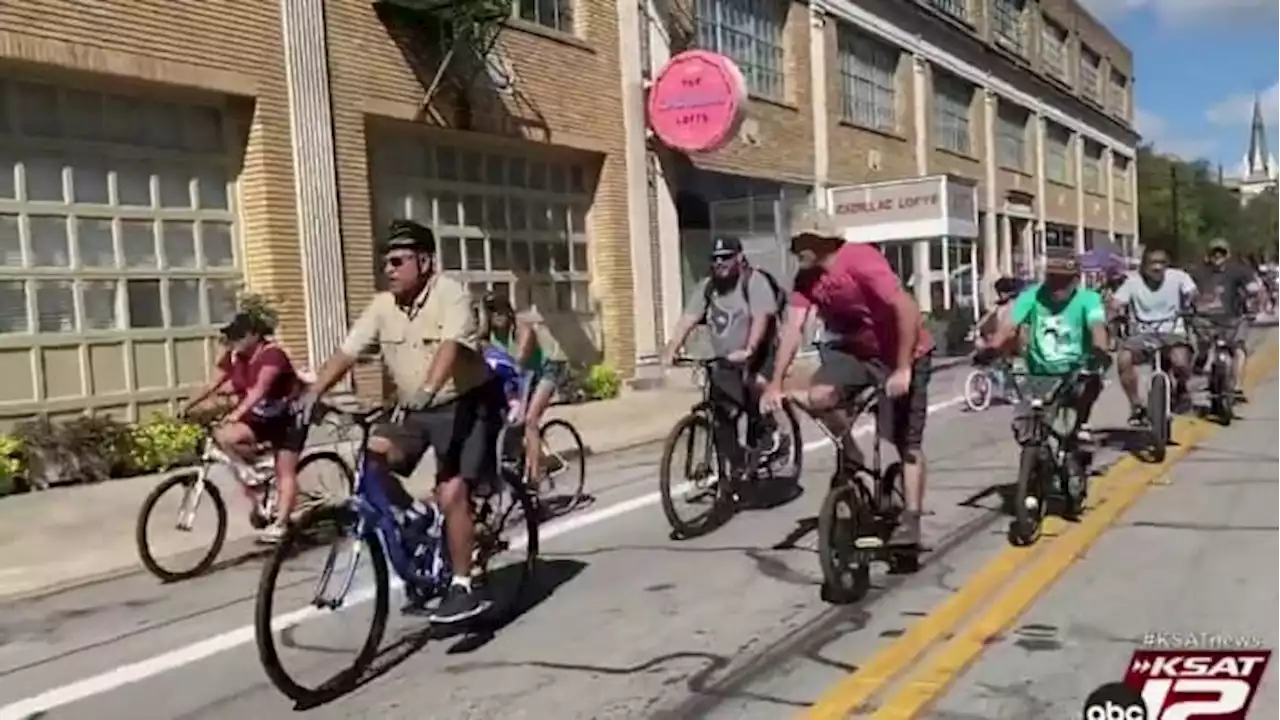 Downtown streets filled with bike riders, dog walkers for 20th Síclovía