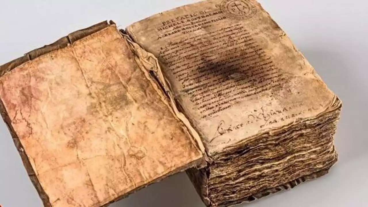 “Ha predetto l’anno della morte della regina Elisabetta”, record di vendite per il libro su Nostradamus