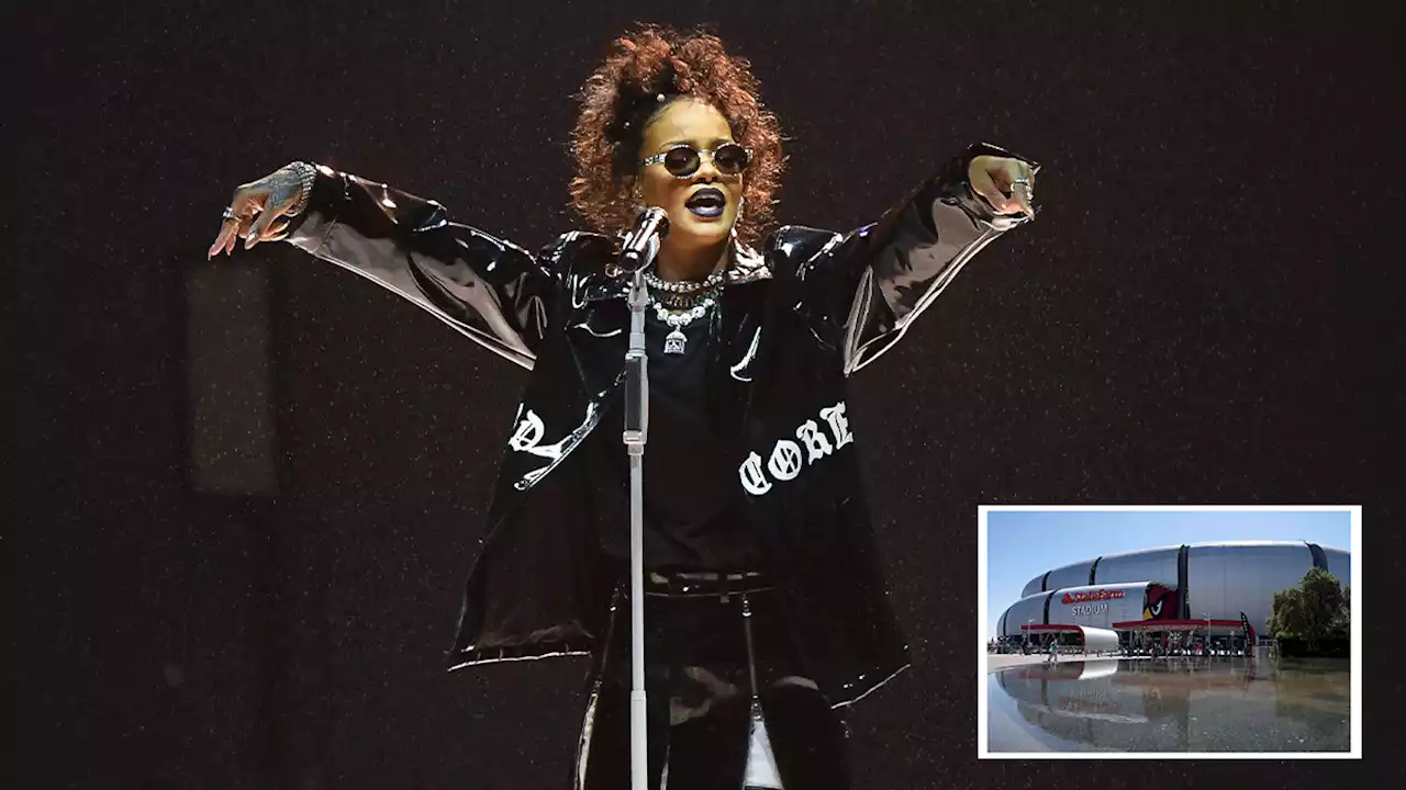 Rihanna to Headline Apple Music's Super Bowl Halftime Show