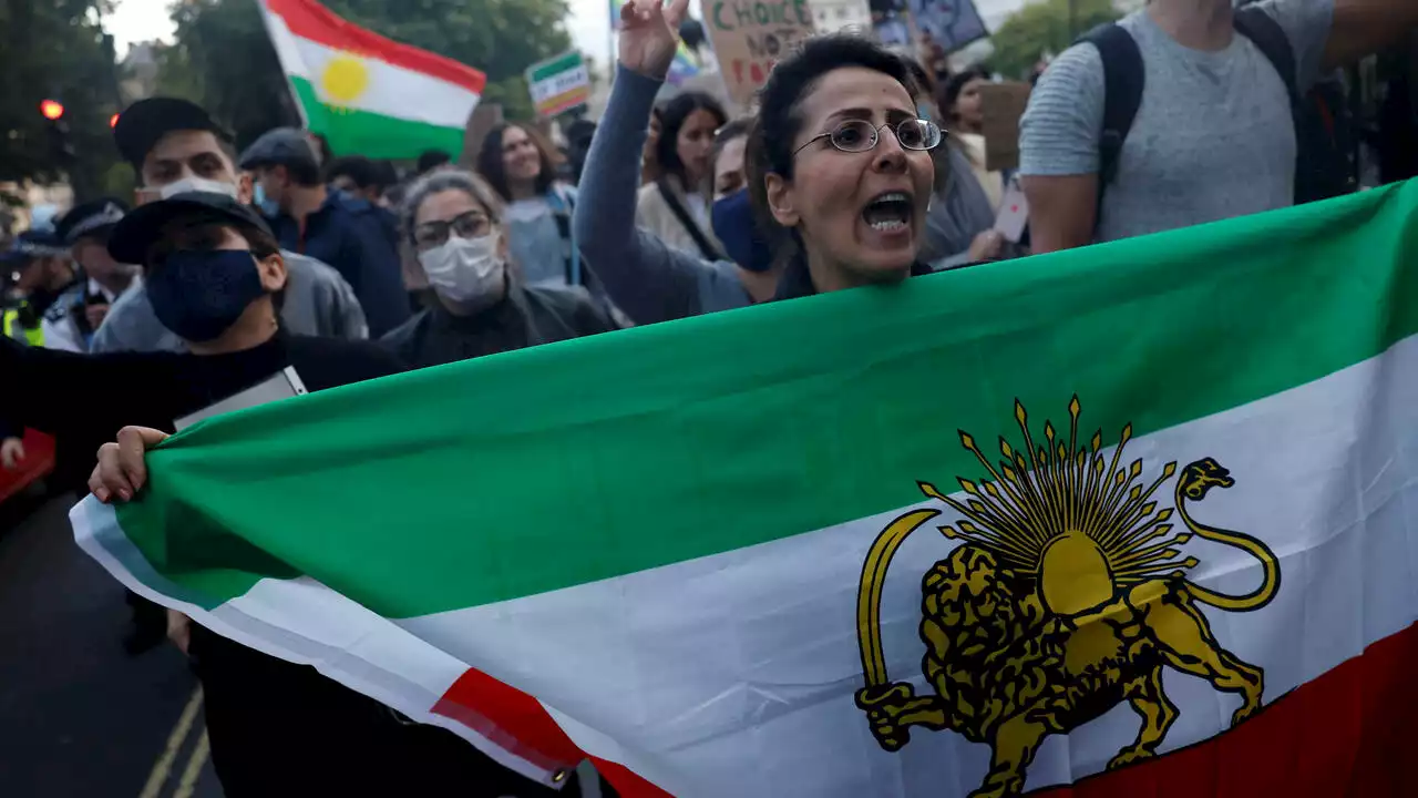 Les manifestations de soutien au peuple iranien se multiplient dans le monde