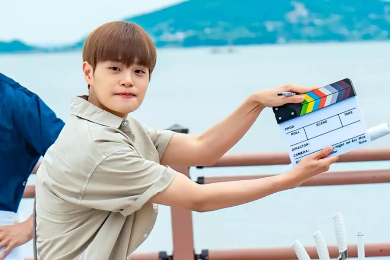 AB6IX’s Lee Dae Hwi Talks About His Role In Choi Siwon And Lee Da Hee’s New Rom-Com “Love Is For Suckers”