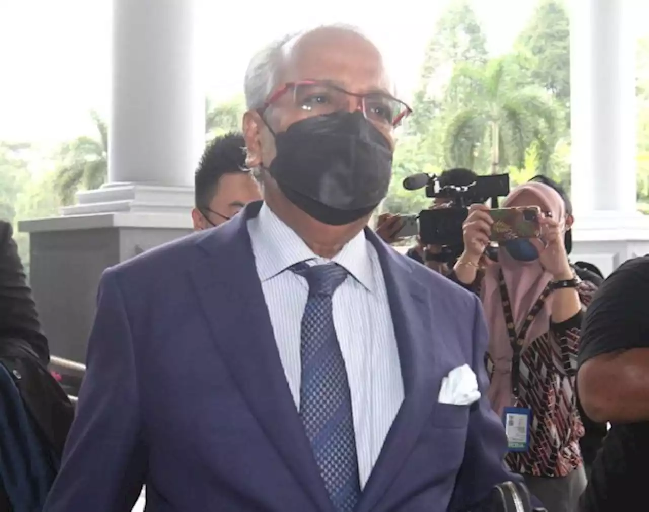 Shafee rubbishes claims of special treatment for Najib