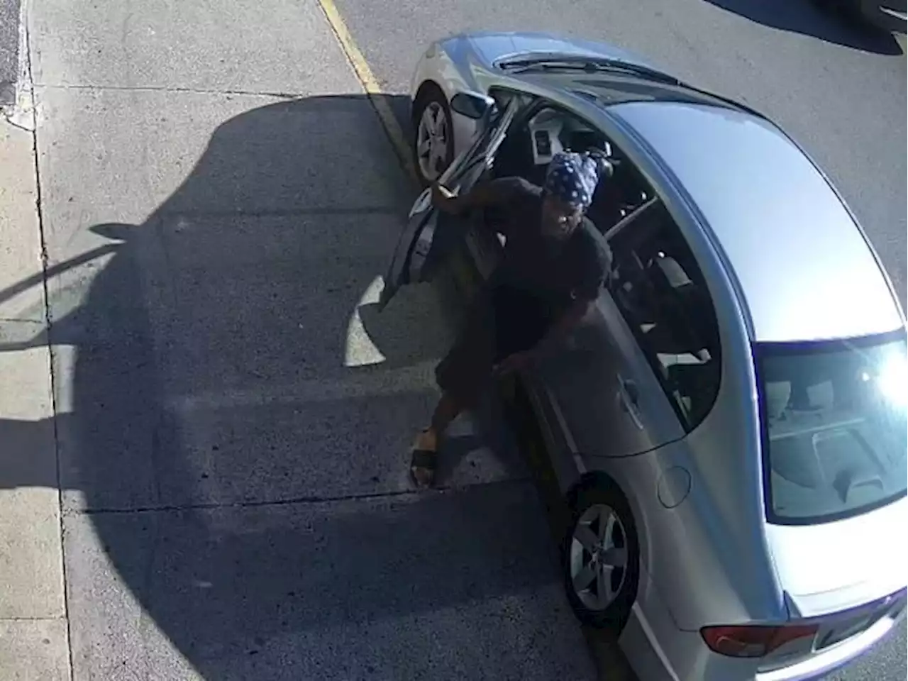 WARMINGTON: Cops have images of people in car that allegedly struck postal worker