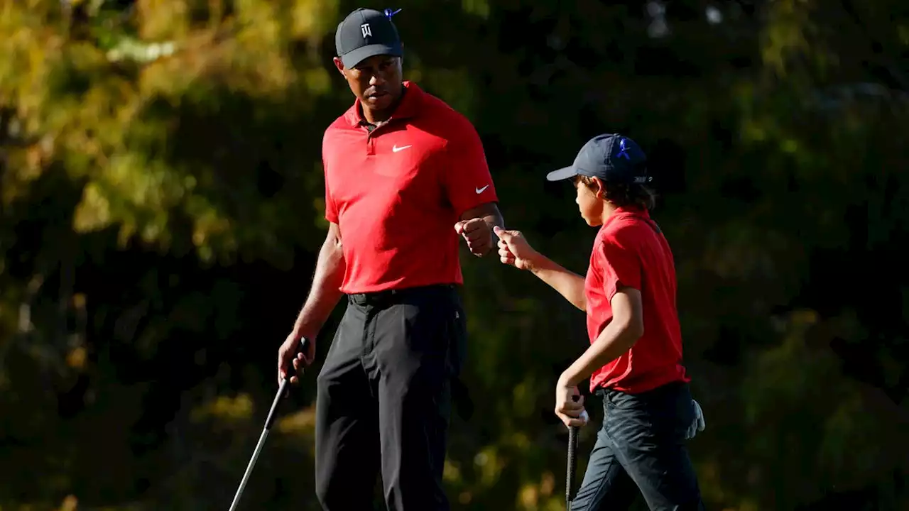 Charlie Woods shoots career low at junior championship with dad Tiger as caddie