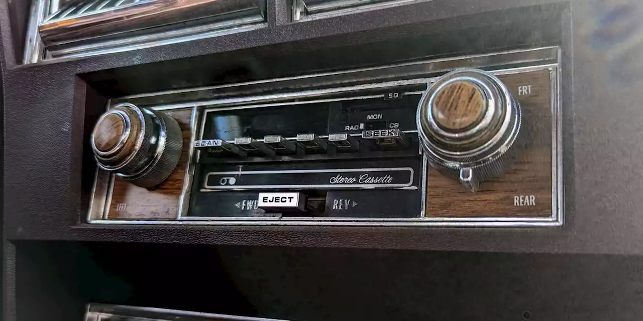 Can a Malaise Era Factory Cadillac CB Radio Be Revived?