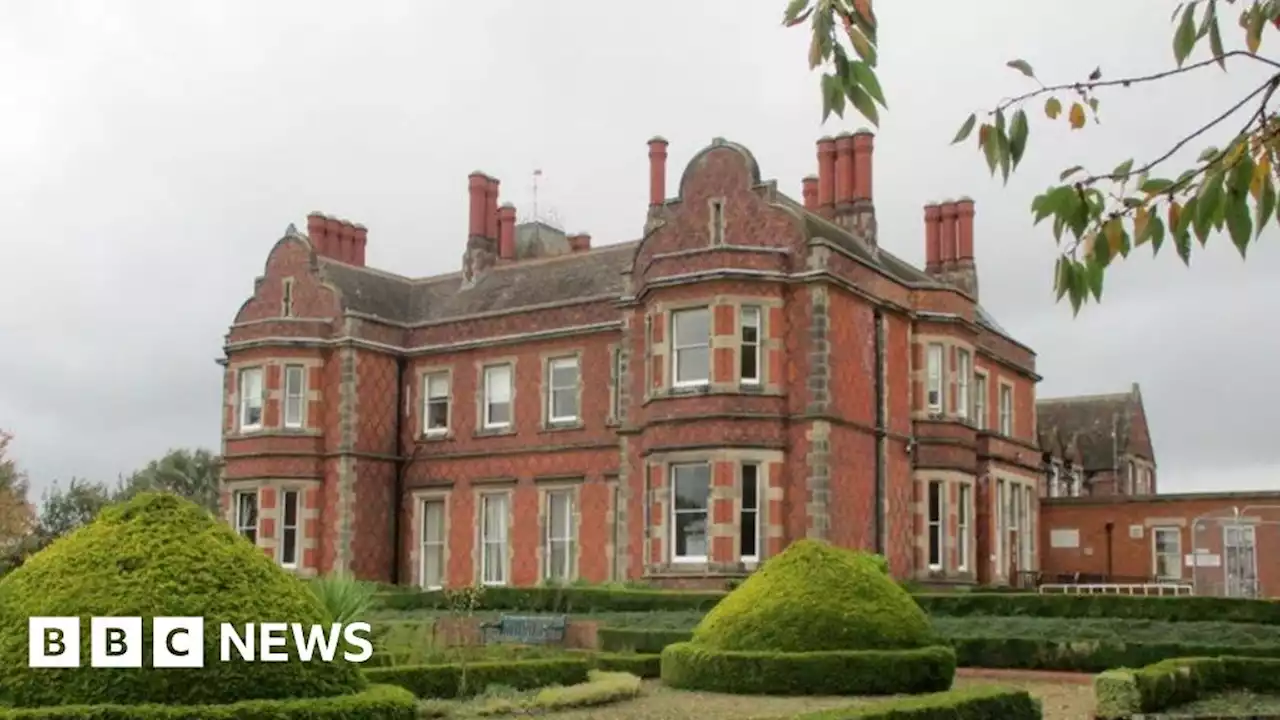 Foston Hall: Report finds women's prison most violent in England