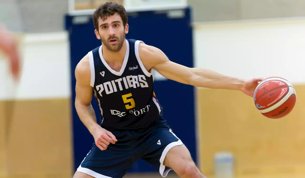 Poitiers lance la saison de NM1 en gagnant chez le Pôle France - BeBasket