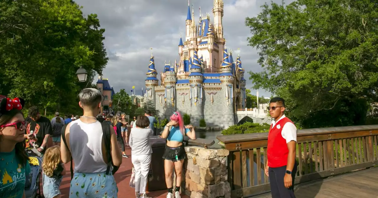 Disney World closes theme parks in preparation for Hurricane Ian