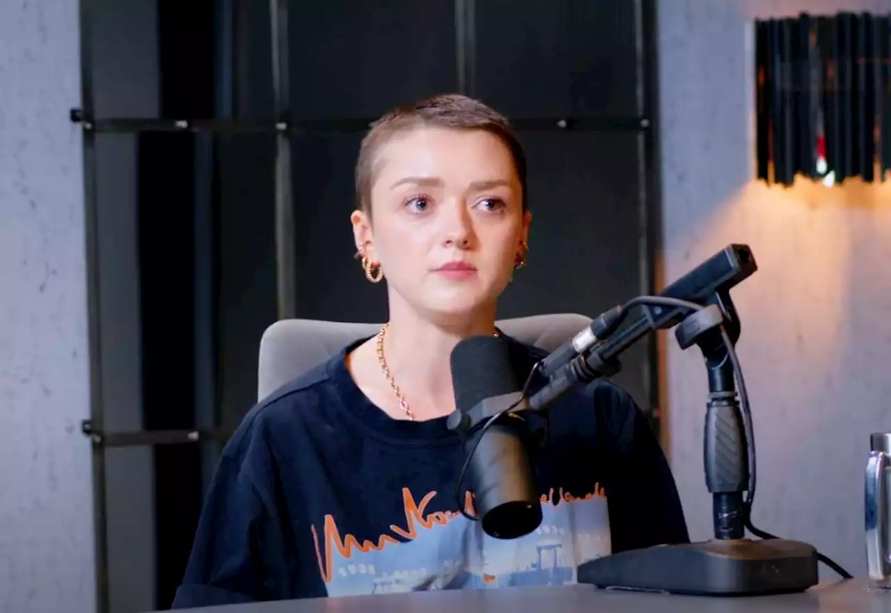 Actor Maisie Williams Opens Up About 'Traumatic' Childhood Relationship With Her Dad