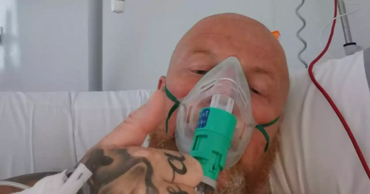 Husband who 'felt a bit breathless' suddenly collapsed on Benidorm holiday