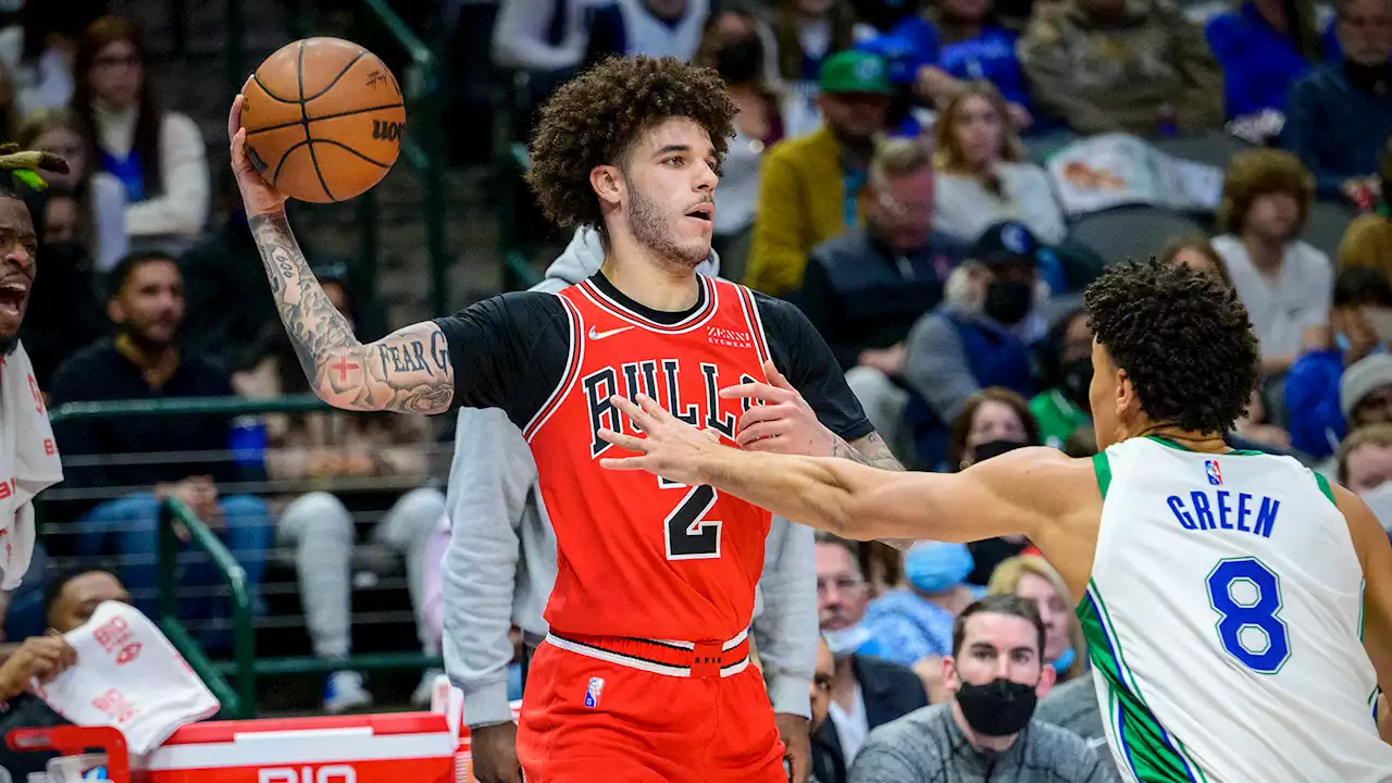 Bulls' Lonzo Ball Describes Confounding Knee Symptoms Before Surgery