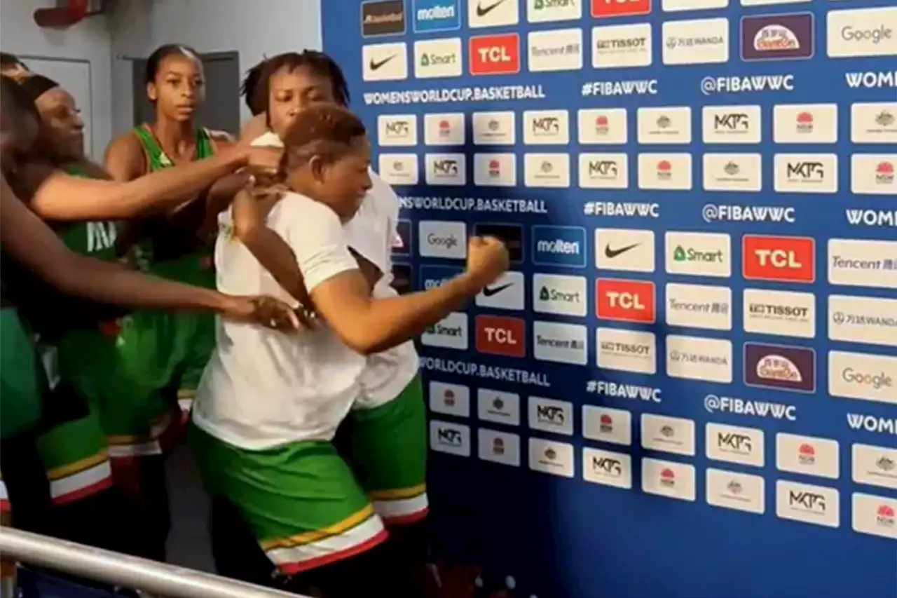 Mali women’s basketball players fight following loss: video