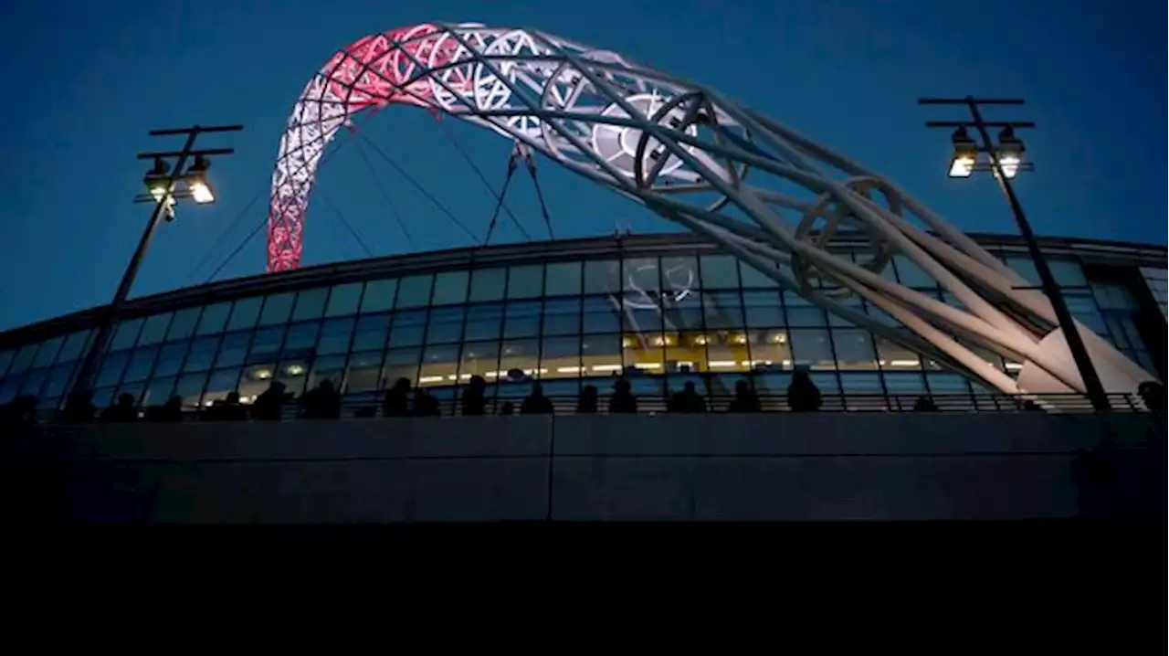 Nations League - Mehrere Verletzte! Deutsche Hooligans attackieren vor Spiel gegen England Gäste in Pub