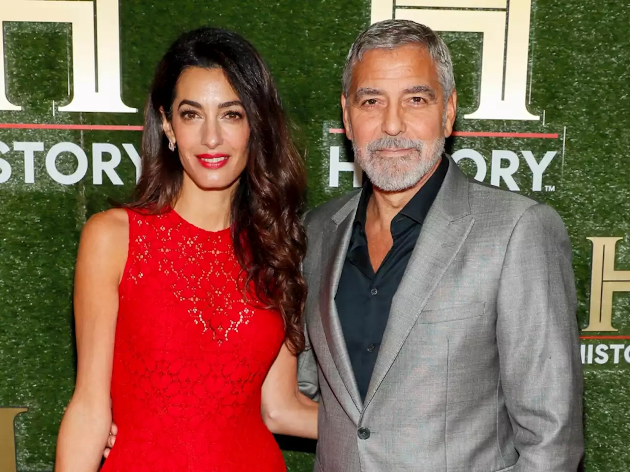 Amal & George Clooney's Rare Red Carpet Appearance Shows They Know How to Instantly Turn Heads