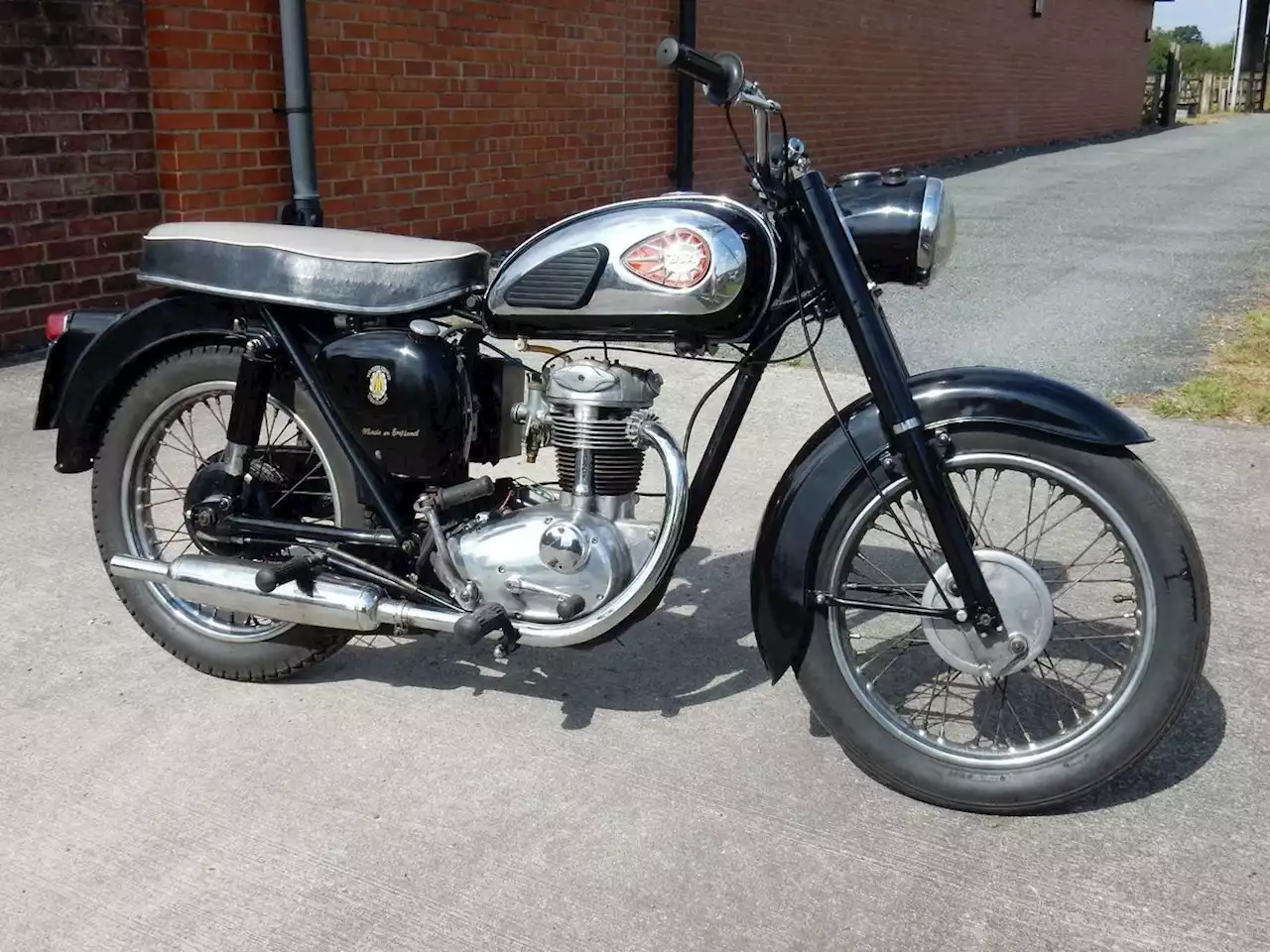 How bike enthusiasts can bag a 1960s West Mercia Police constabulary motorcycle