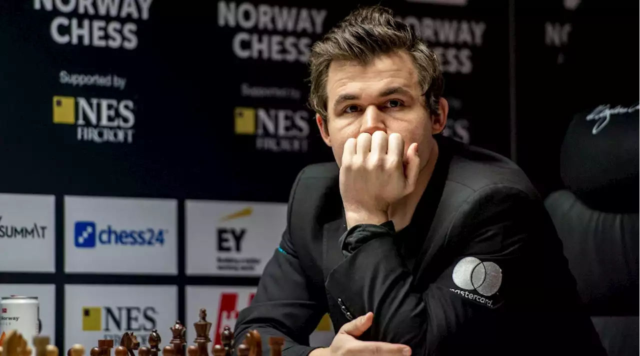 World Chess Champion Accuses Rival of Cheating in Explosive Statement