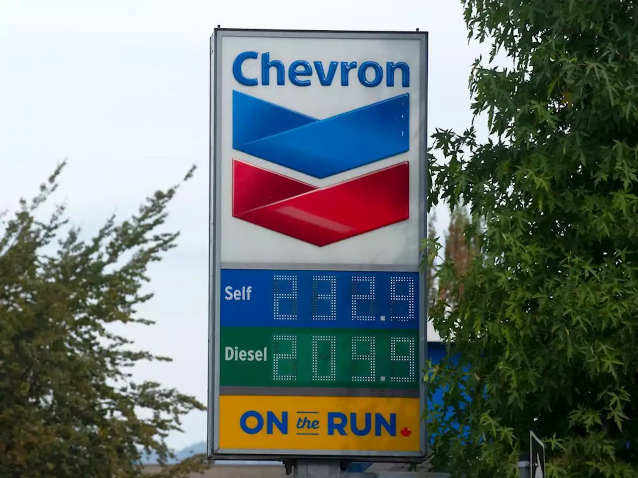 Gas now about $40 more for a 50-litre fill in Metro Vancouver compared to Toronto