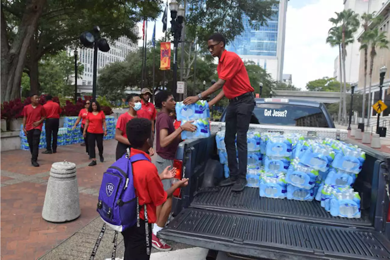 Local teens collect 30,000 water bottles for Mississippi