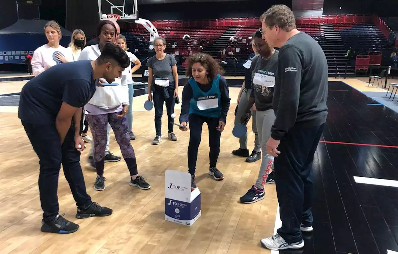 Avec « Du stade vers l’emploi », Pôle emploi met les chômeurs au ping-pong