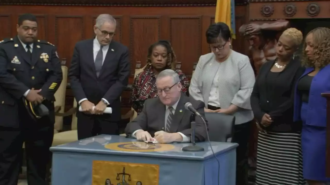 Mayor Kenney signs order banning guns in Philly recreation spaces