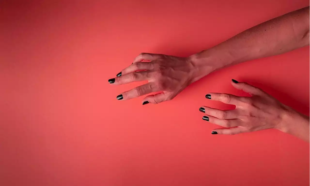 Fingerspitzengefühl: Das sind die Nagellack-Trends für den Herbst 2022