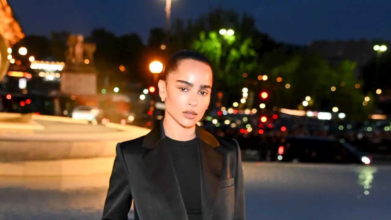 Zoë Kravitz Brought The Visible Lingerie Trend To Paris