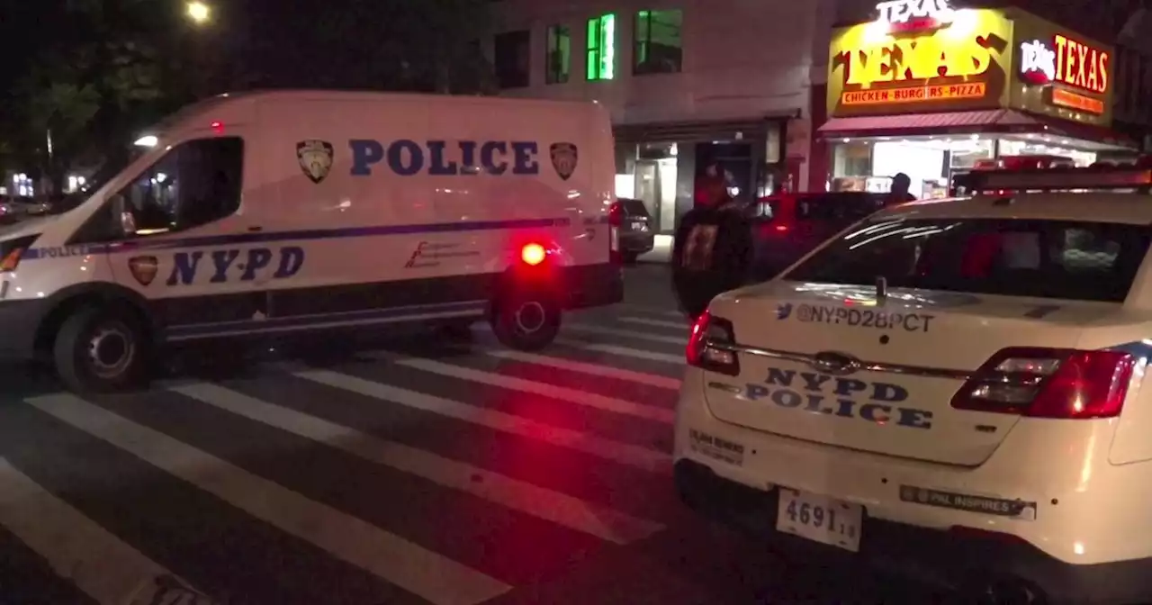 Search for gunman after 4 men shot on Harlem sidewalk